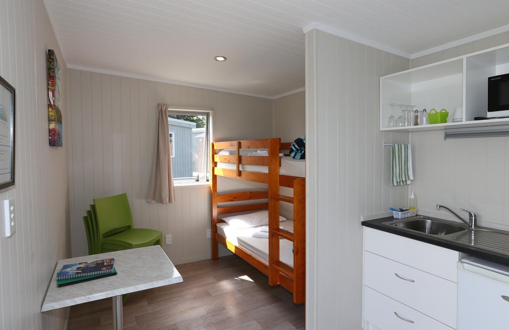 Fitzroy Beach Holiday Park ニュープリマス エクステリア 写真