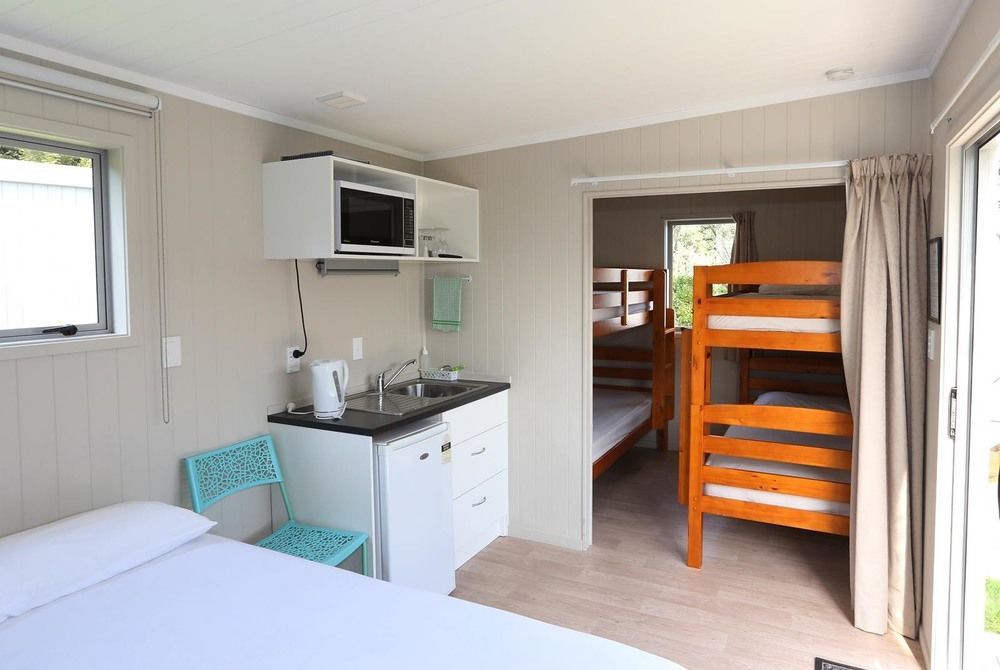 Fitzroy Beach Holiday Park ニュープリマス エクステリア 写真