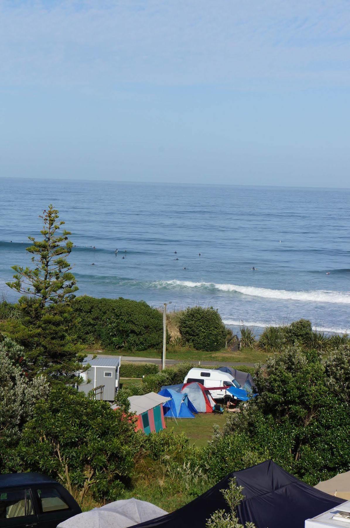 Fitzroy Beach Holiday Park ニュープリマス エクステリア 写真