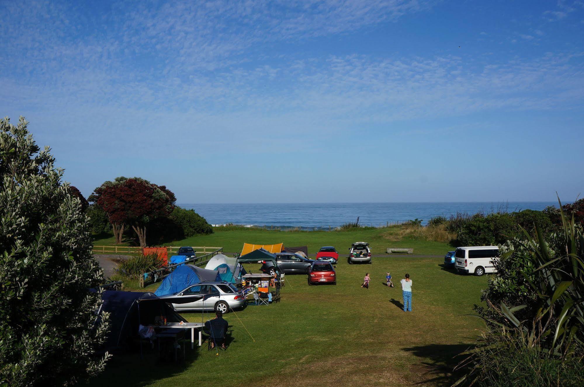 Fitzroy Beach Holiday Park ニュープリマス エクステリア 写真